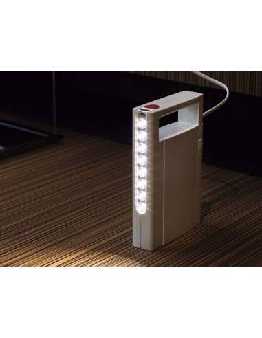 LAMPADA LED PORTATILE RICARICABILE...