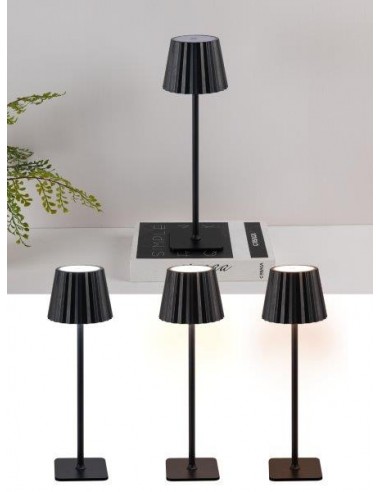 LAMPADA A LED RICARICABILE LAMPADA A LED RICARICABILE