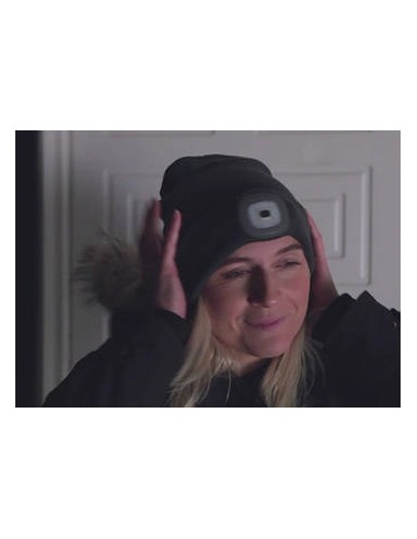 CAPPELLO CON LUCE A LED CAPPELLO CON LUCE A LED