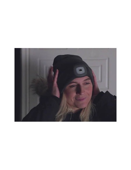 CAPPELLO CON LUCE A LED