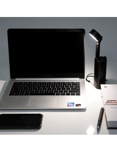LAMPADA LED PIEGHEVOLE DA SCRIVANIA 3W LAMPADA LED PIEGHEVOLE DA SCRIVANIA 3W
