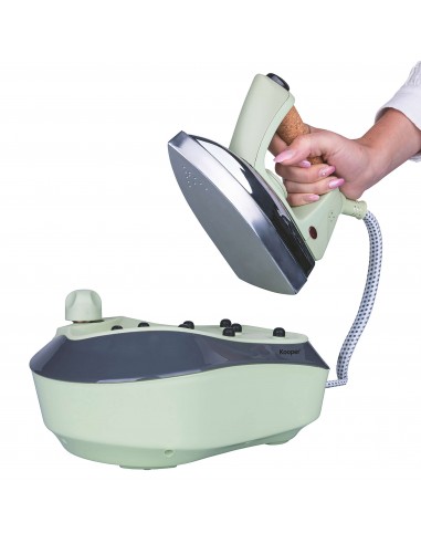 FERRO DA STIRO A VAPORE CON CALDAIA... FERRO DA STIRO A VAPORE CON CALDAIA...