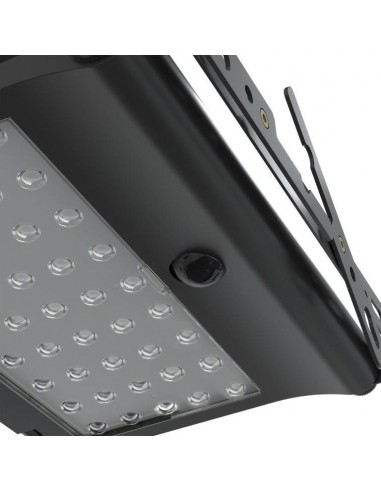 APPLIQUE SOLARE TITAN M CON PIR 4000K... APPLIQUE SOLARE TITAN M CON PIR 4000K...