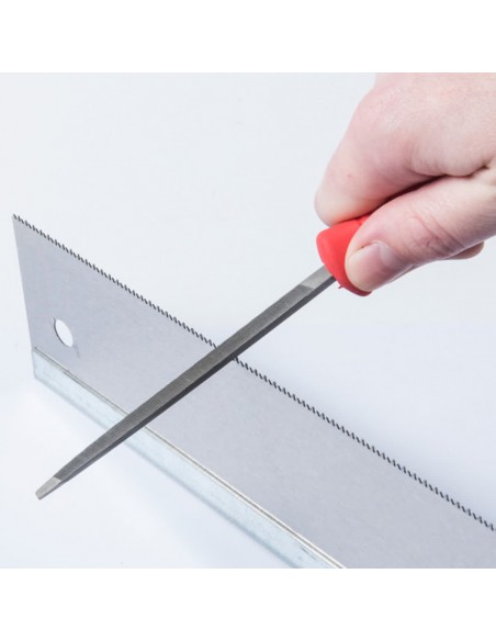 LIMA TRIANGOLARE SEGHE.TAGLIO 3-113MM.