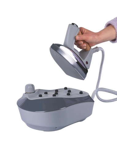 FERRO DA STIRO A VAPORE CON CALDAIA... FERRO DA STIRO A VAPORE CON CALDAIA...